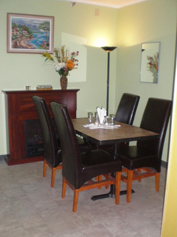 Chameleon Hotel Castlegar Luaran gambar