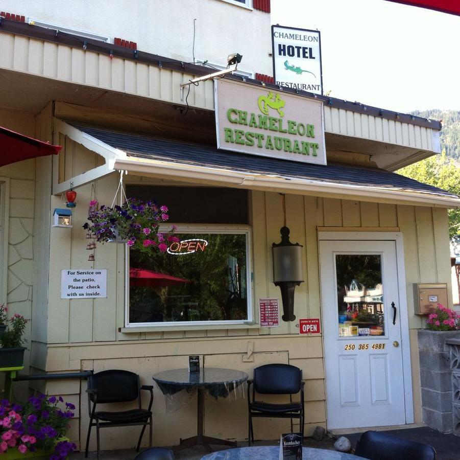 Chameleon Hotel Castlegar Luaran gambar